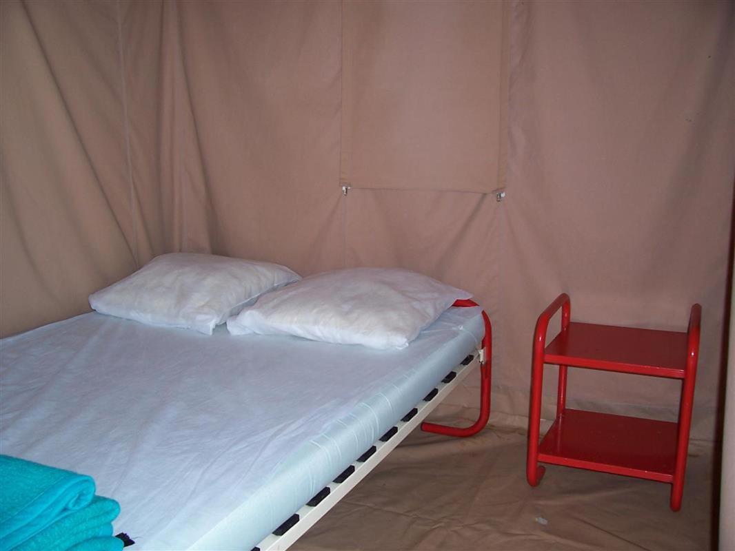 Camping Au Bois Dormant Hotel Chauffour-sur-Vell Buitenkant foto