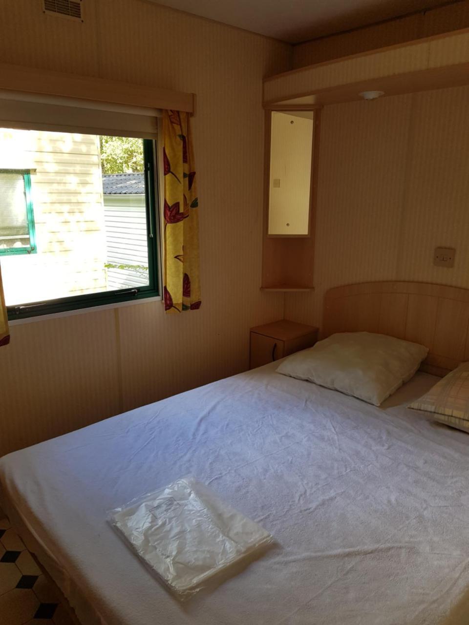 Camping Au Bois Dormant Hotel Chauffour-sur-Vell Buitenkant foto