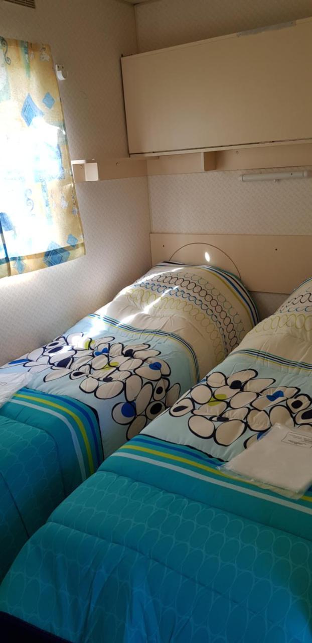 Camping Au Bois Dormant Hotel Chauffour-sur-Vell Buitenkant foto